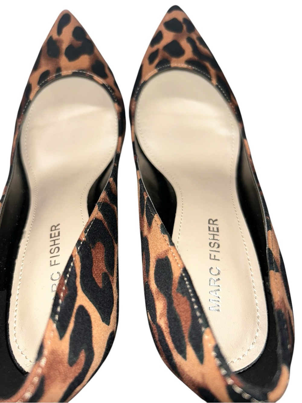 Marc Fisher Leopard Print Pointed Toe Block Heels Size 6.5M - Picture 9 of 11